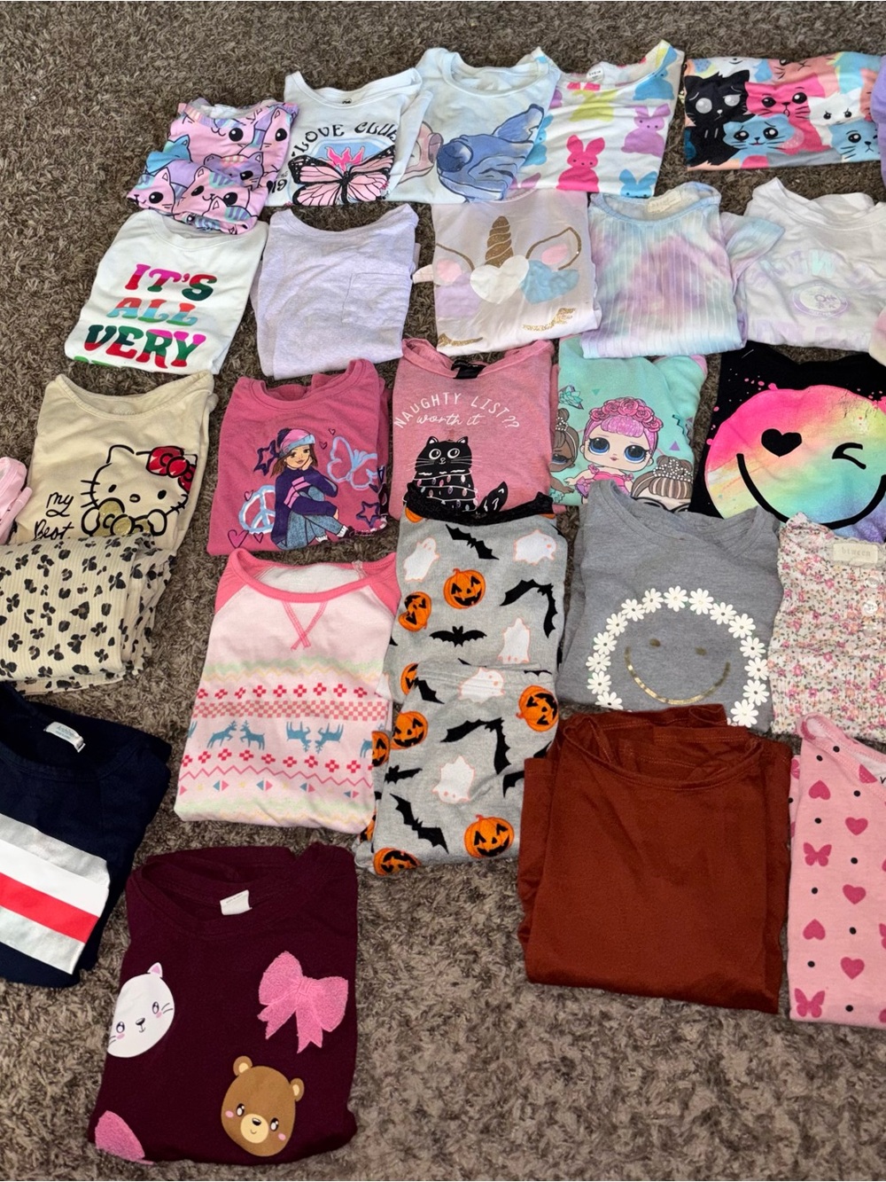 Girl size 6/7 shirts lot of 27 items
